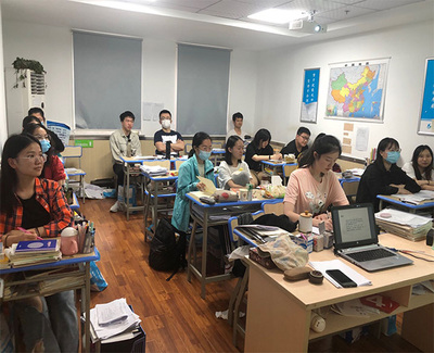 藝術生文化課提分不止于備考，一場從合肥佰加到長豐的文化蛻變之旅